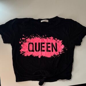 Occasion Black T-Shirt with Pink Graphic